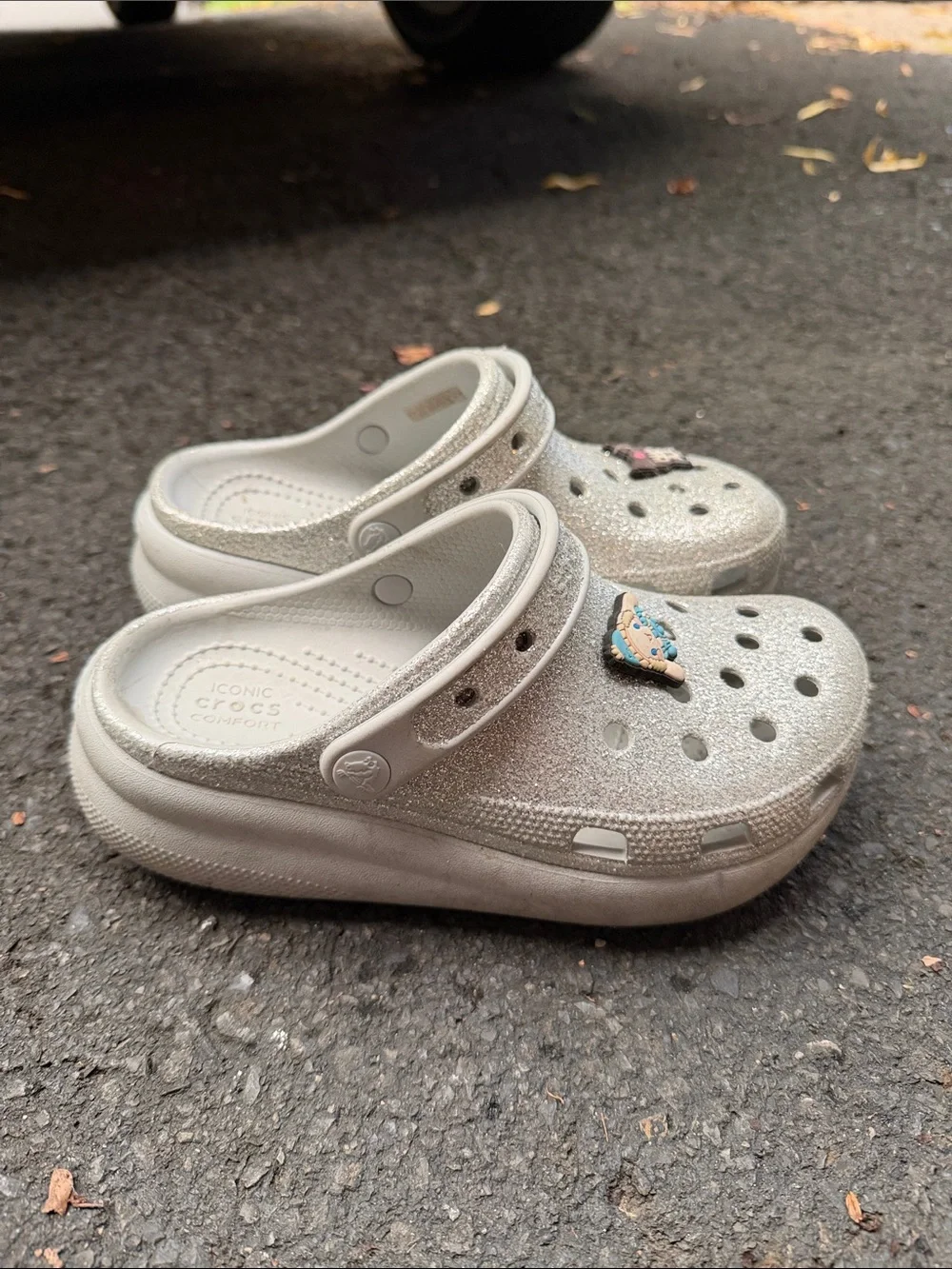 CROCS Kids Glitter Clogs in Silver